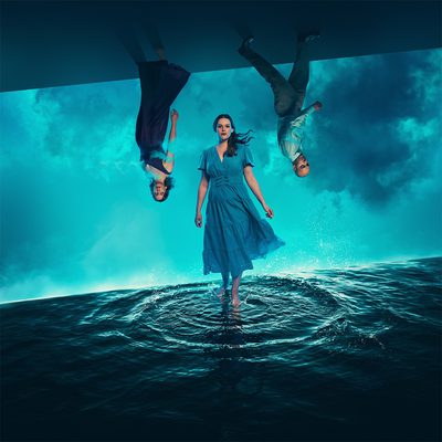 The characters from DIDO AND AENEAS stand on the sea and upside down from the sky